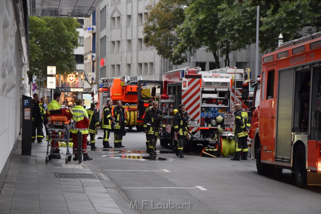 Feuer 2 WDR Koeln Altstadt Nord An der Rechtschule P094.JPG - Miklos Laubert